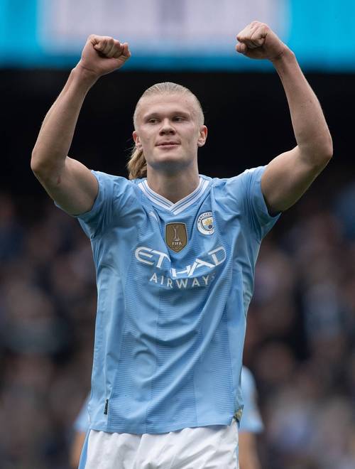 巴萨官方：费尔明右腿比目鱼肌轻微受伤，将缺阵大约两周（巴萨通报：费尔明右腿比目鱼肌轻伤，预计休战约两周）