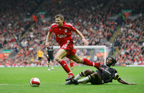 海港发布官方Vlog：旧将奇塔迪尼重回浦东足球场（海港官Vlog上线：昔日旧将奇塔迪尼再踏浦东足球场）